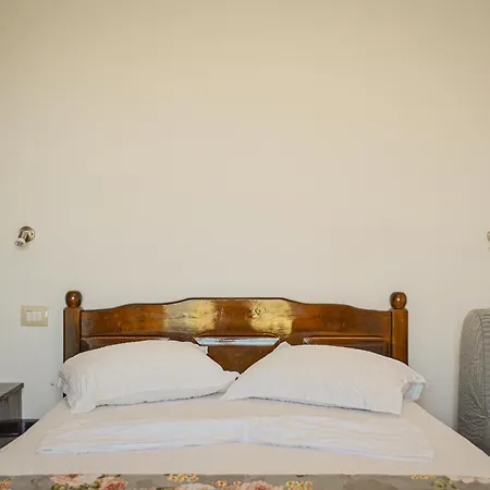 Pensión Roman Costinesti